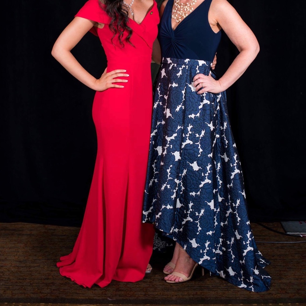 Adrianna Papell special occasion gown